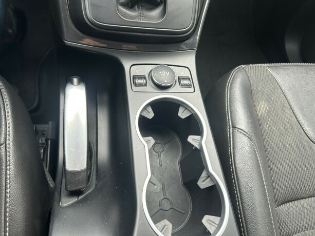 ford-kuga-diesel-2015-big-20