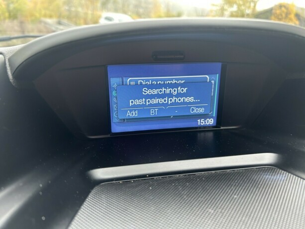 ford-kuga-diesel-2015-big-26