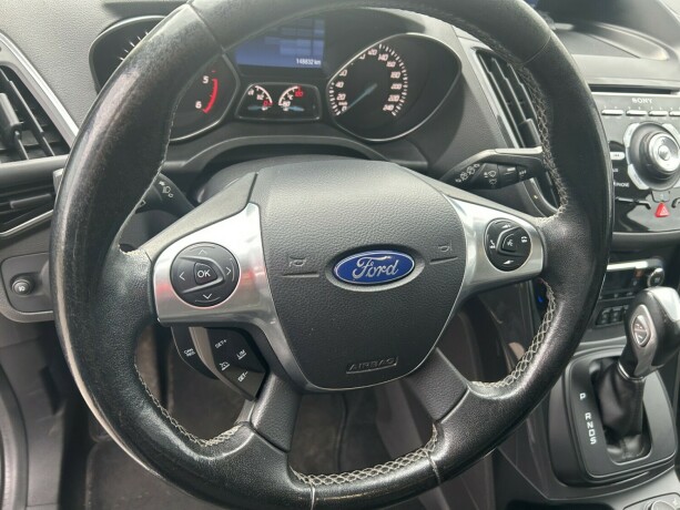 ford-kuga-diesel-2015-big-15