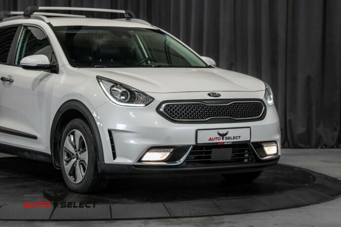 kia-niro-elektrisitetbensin-2018-big-1