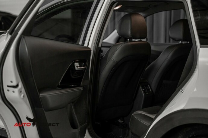 kia-niro-elektrisitetbensin-2018-big-15
