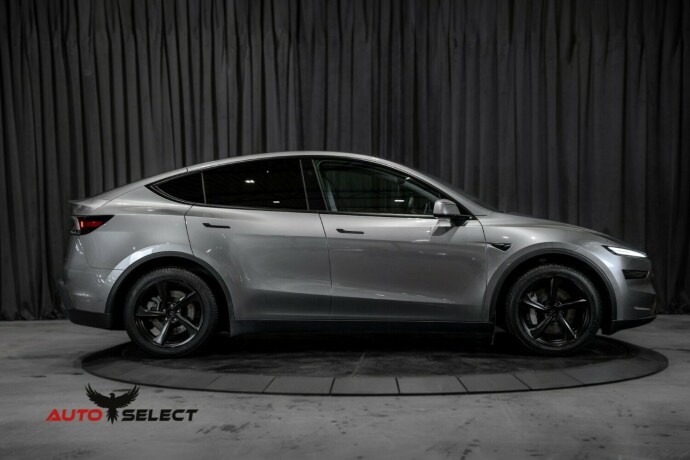 tesla-model-y-elektrisitet-2025-big-12