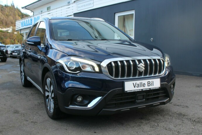 suzuki-s-cross-bensin-2017-big-0