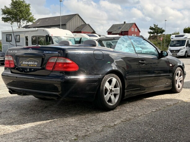 mercedes-benz-clk230-bensin-2001-big-12