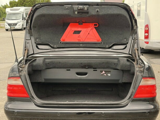 mercedes-benz-clk230-bensin-2001-big-39