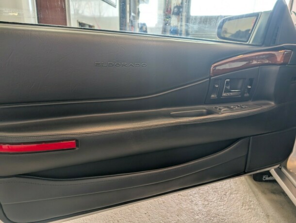 cadillac-eldorado-bensin-2000-big-2