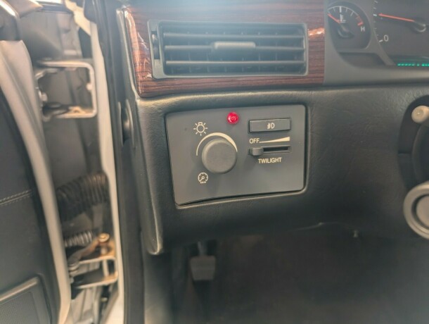 cadillac-eldorado-bensin-2000-big-5