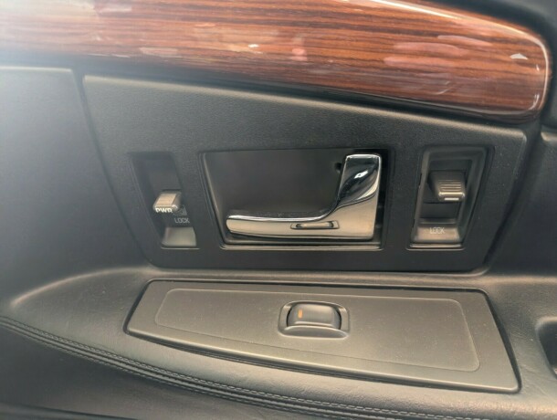 cadillac-eldorado-bensin-2000-big-10