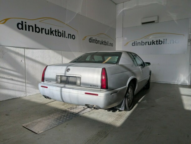 cadillac-eldorado-bensin-2000-big-18