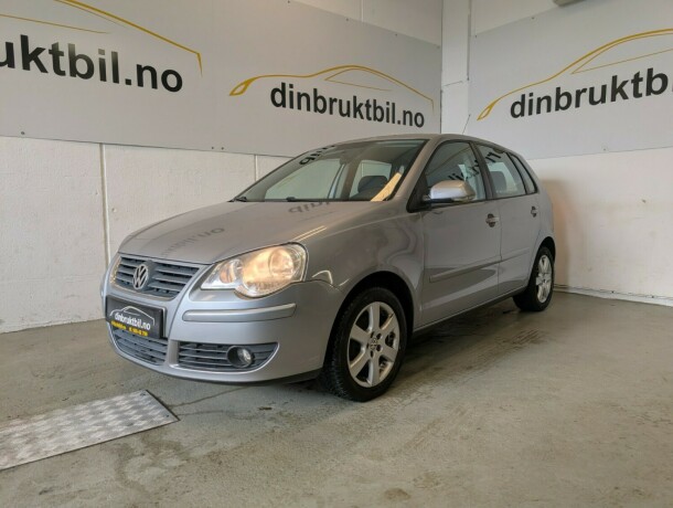 volkswagen-polo-bensin-2006-big-0