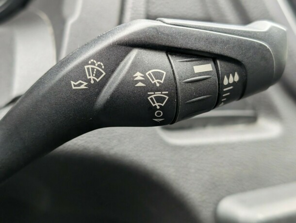 ford-transit-diesel-2020-big-23
