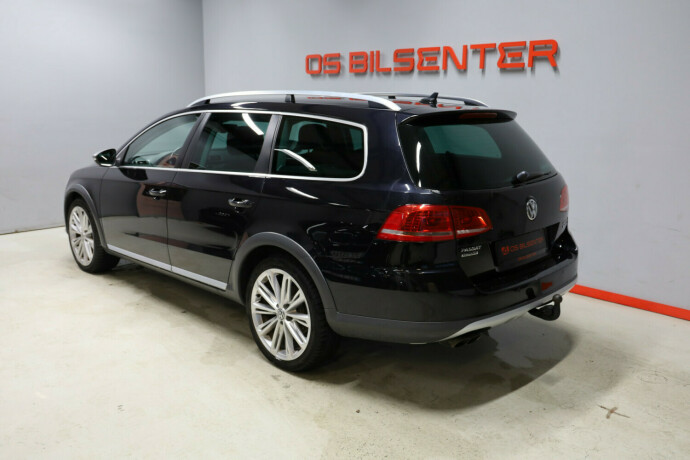 volkswagen-passat-diesel-2013-big-2