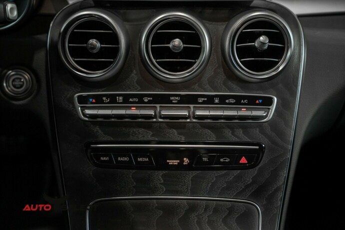 mercedes-benz-c300-e-elektrisitetbensin-2020-big-38