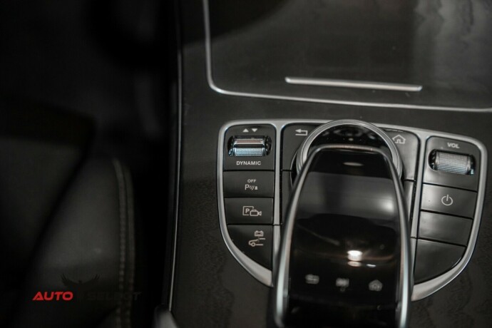 mercedes-benz-c300-e-elektrisitetbensin-2020-big-40