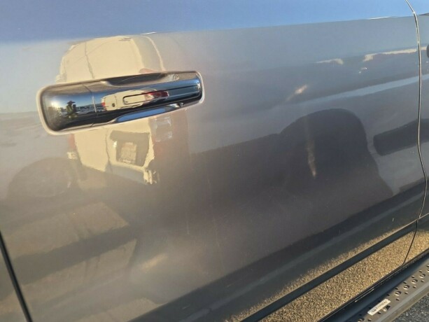 ram-1500-bensin-2025-big-8
