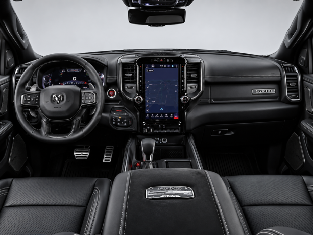 ram-1500-bensin-2025-big-2