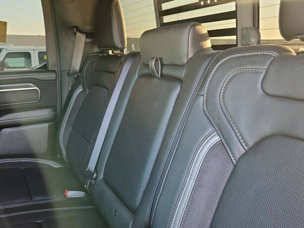 ram-1500-bensin-2025-big-23