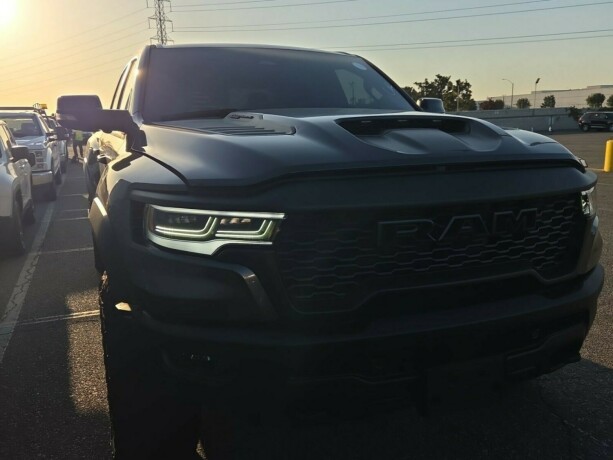 ram-1500-bensin-2025-big-4