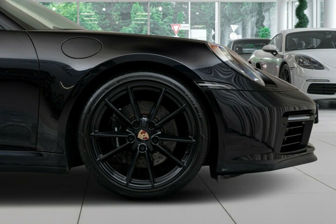 porsche-911-carrera-4s-bensin-2020-big-15