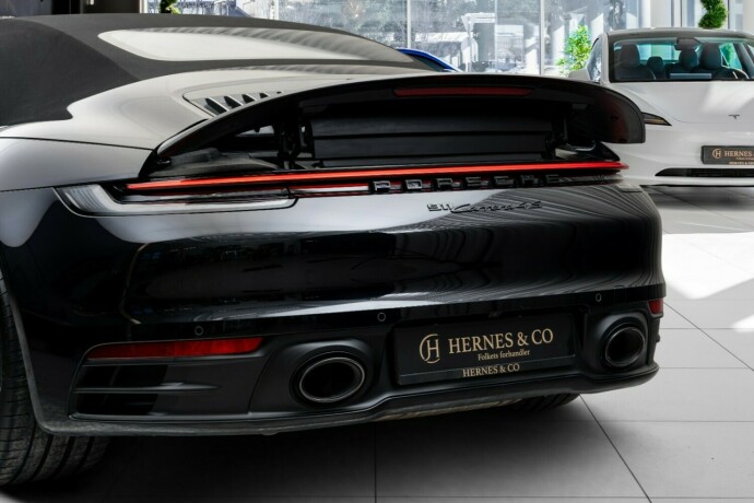 porsche-911-carrera-4s-bensin-2020-big-5