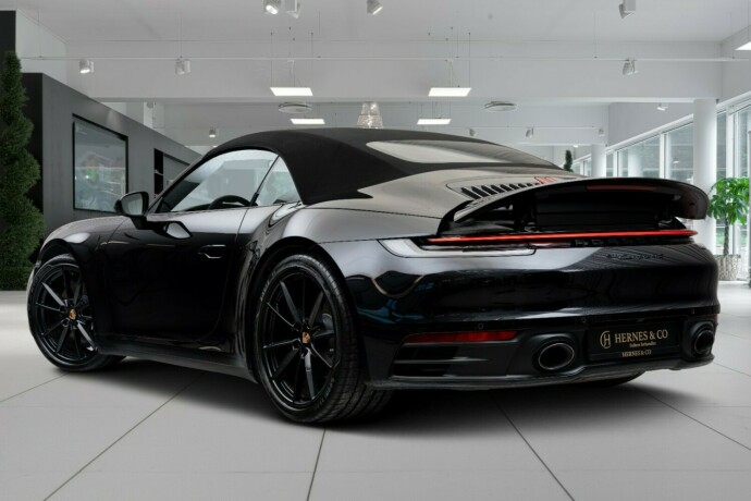 porsche-911-carrera-4s-bensin-2020-big-3