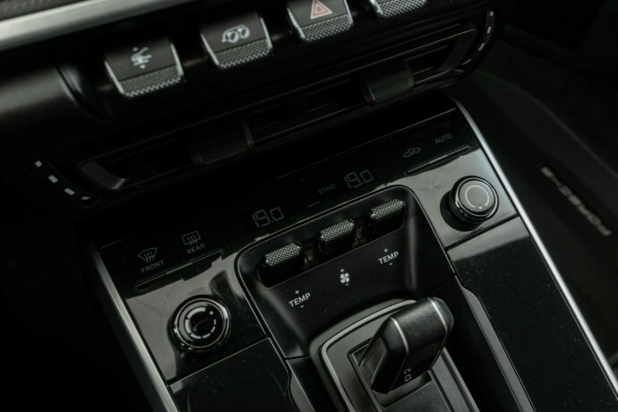 porsche-911-carrera-4s-bensin-2020-big-28