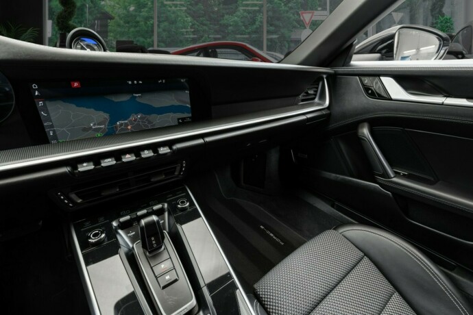 porsche-911-carrera-4s-bensin-2020-big-26