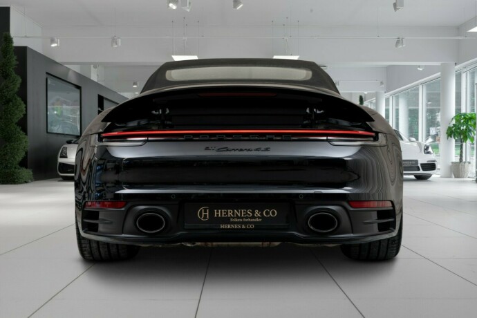 porsche-911-carrera-4s-bensin-2020-big-9