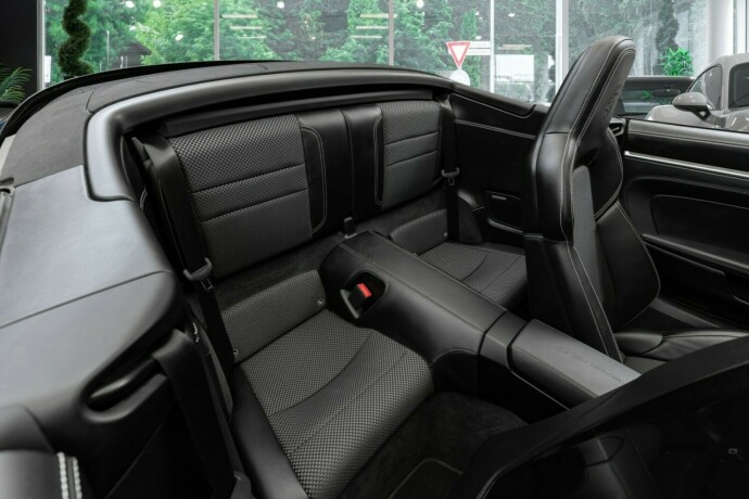 porsche-911-carrera-4s-bensin-2020-big-44
