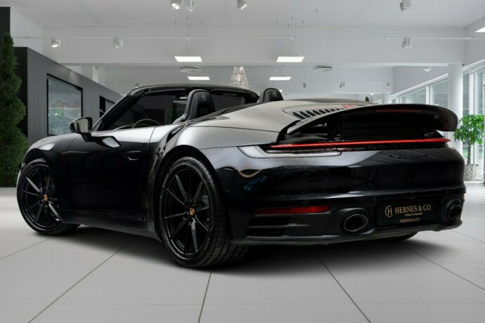 porsche-911-carrera-4s-bensin-2020-big-1