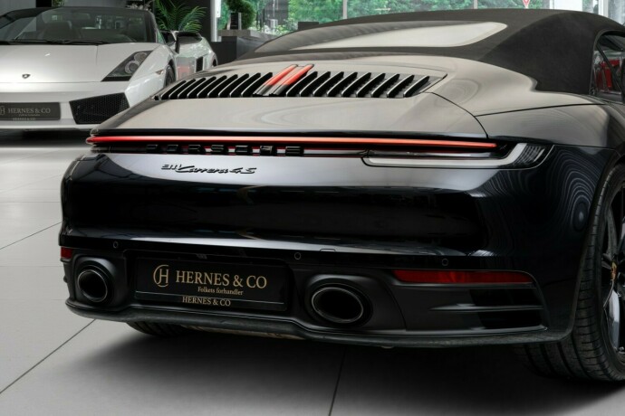 porsche-911-carrera-4s-bensin-2020-big-6