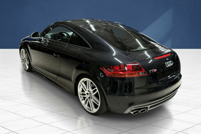 audi-tts-bensin-2014-big-5
