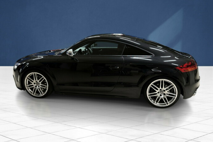 audi-tts-bensin-2014-big-6