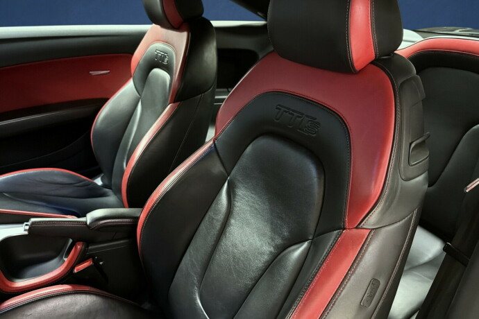 audi-tts-bensin-2014-big-12