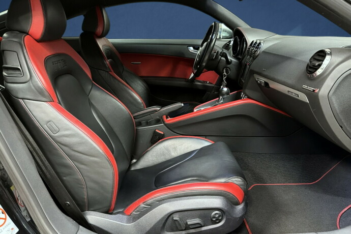 audi-tts-bensin-2014-big-16