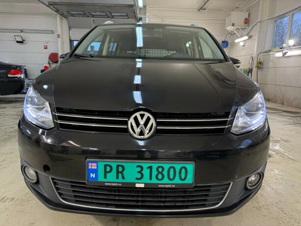 volkswagen-touran-diesel-2015-big-8