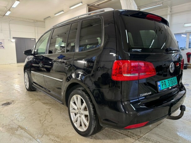 volkswagen-touran-diesel-2015-big-3