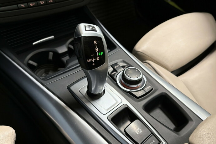 bmw-x5-diesel-2013-big-16