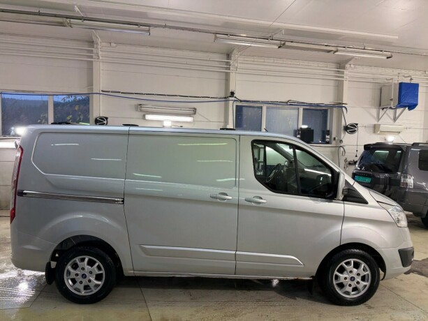ford-transit-custom-290l-diesel-2014-big-10