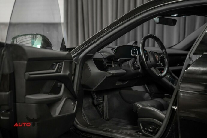 porsche-taycan-4-elektrisitet-2022-big-20