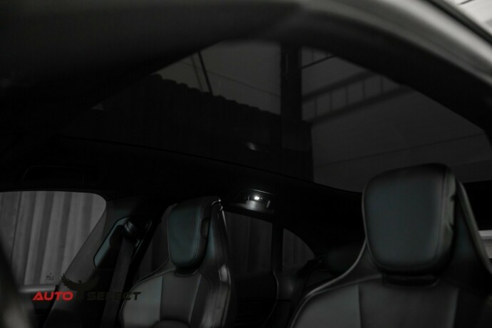 porsche-taycan-4-elektrisitet-2022-big-26