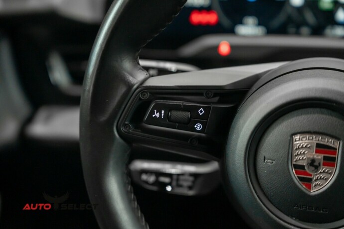 porsche-taycan-4-elektrisitet-2022-big-31