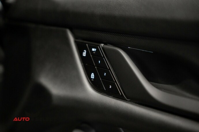 porsche-taycan-4-elektrisitet-2022-big-17