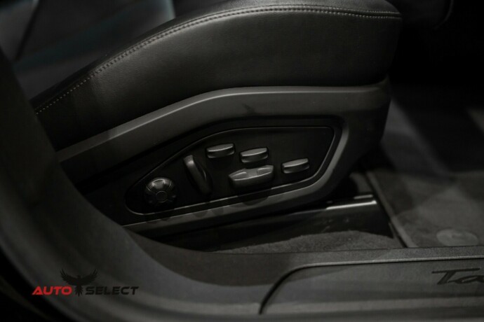 porsche-taycan-4-elektrisitet-2022-big-19