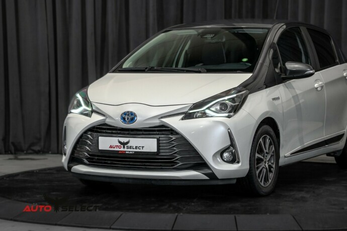 toyota-yaris-elektrisitetbensin-2019-big-5