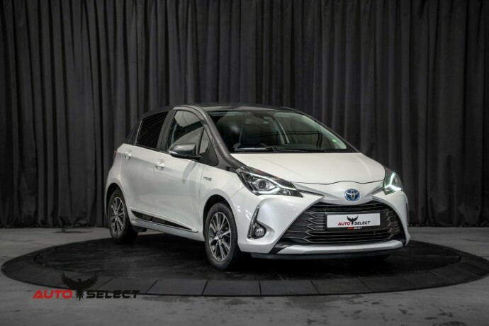 toyota-yaris-elektrisitetbensin-2019-big-0