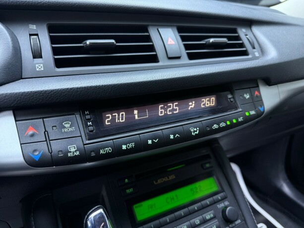 lexus-ct200h-elektrisitetbensin-2011-big-13