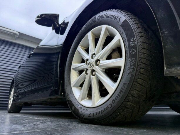 lexus-ct200h-elektrisitetbensin-2011-big-12