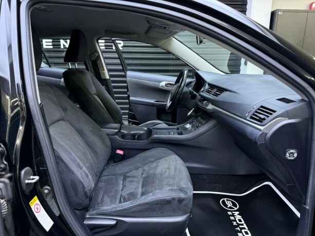 lexus-ct200h-elektrisitetbensin-2011-big-16