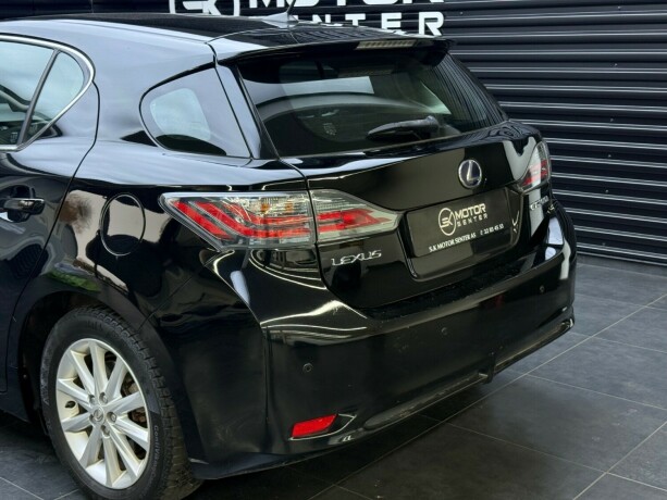 lexus-ct200h-elektrisitetbensin-2011-big-4